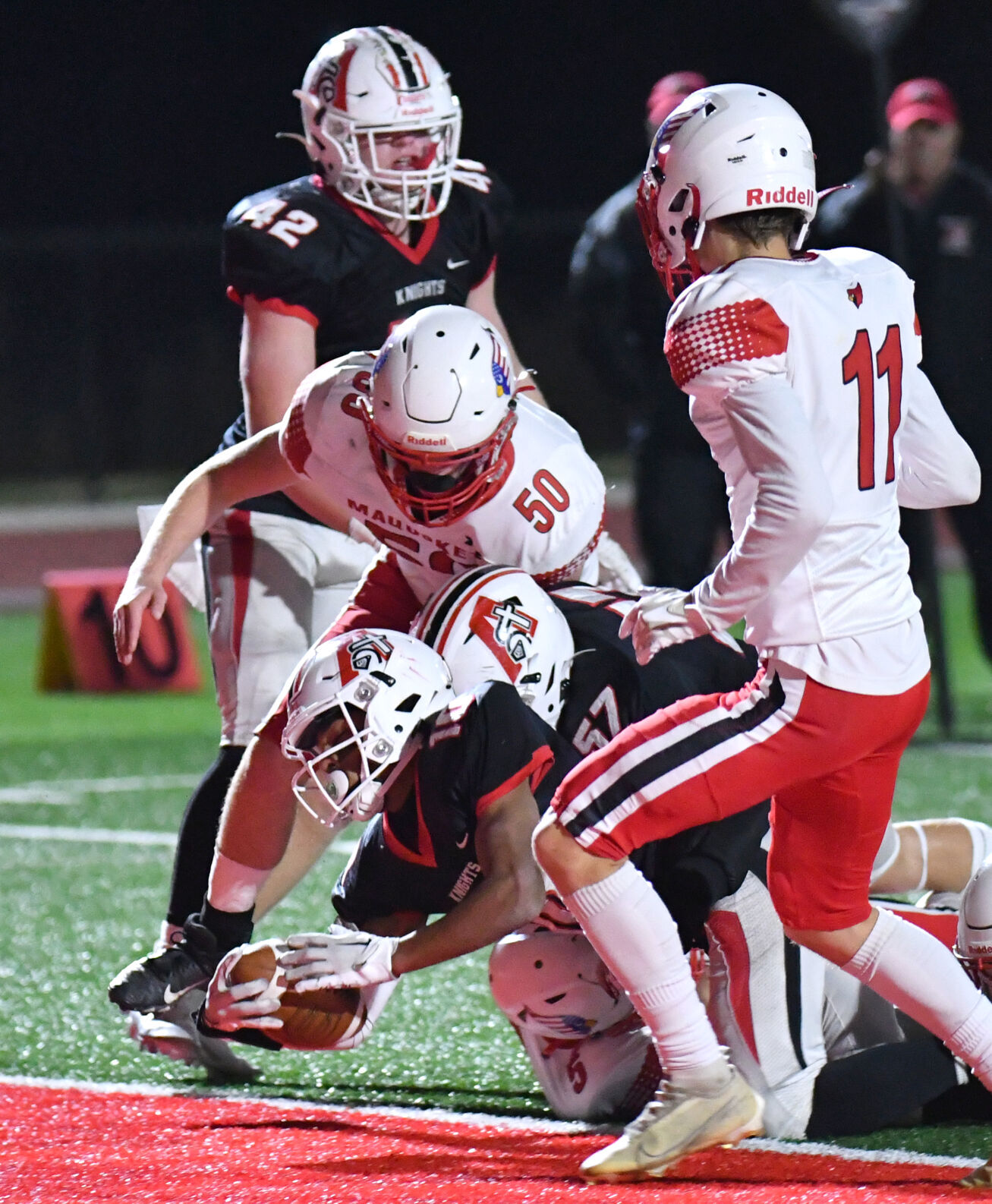 102022-qc-spt-ens-maq fball-253